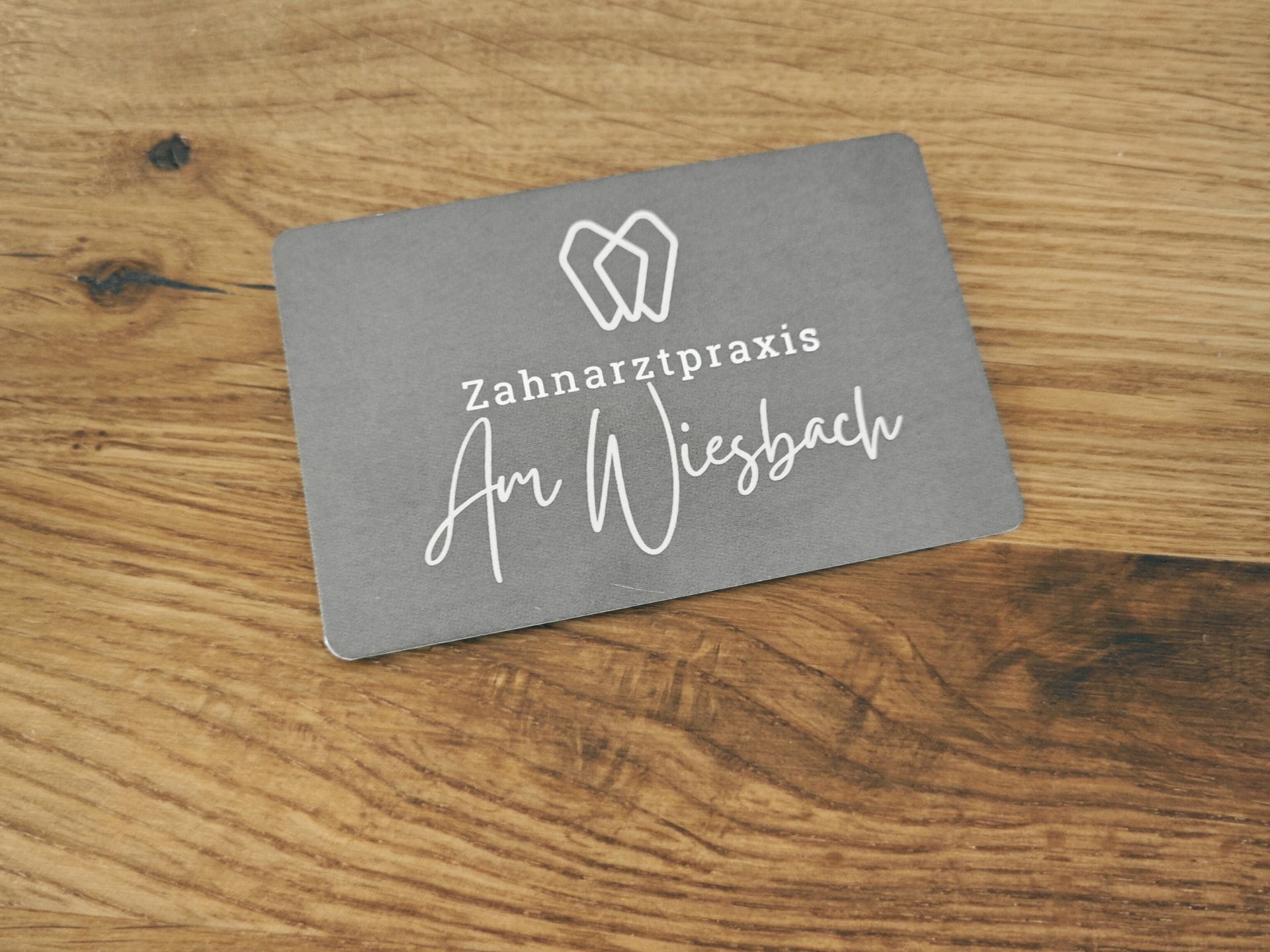 Visitenkarte Zahnarzt am Wiesbach Visitenkarte Zahnarzt am Wiesbach